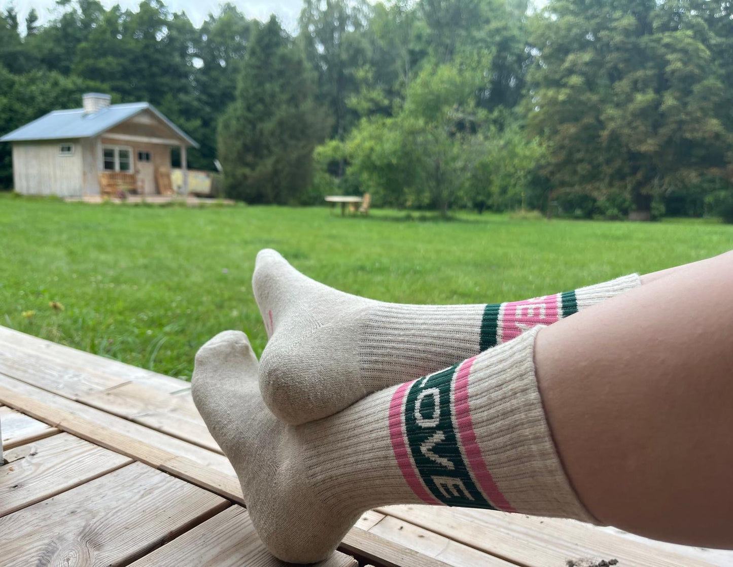 Peace and Love Hemp Socks – Sustainable Comfort for Your Feet
